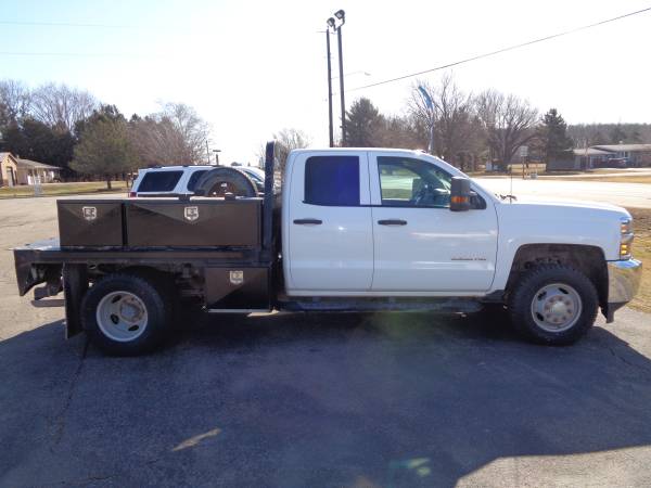 2015 Chevrolet Silverado 3500HD 4X4 DUALLY FLATBED RUST FREE for sale in Loyal, WI – photo 14
