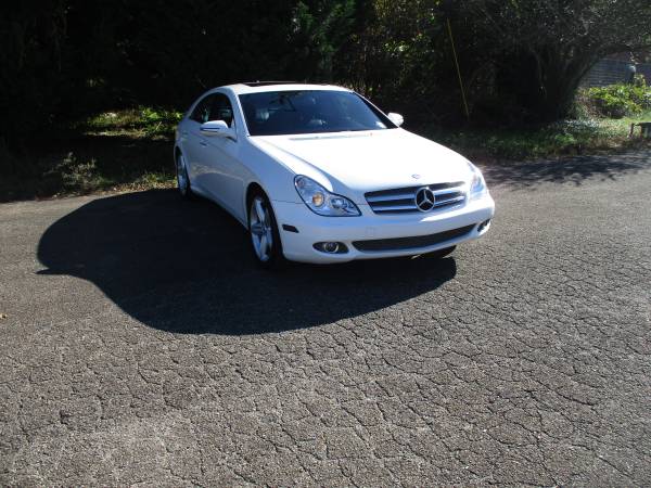 2009 Mercedes-Benz CLS Limited - Great Car-Fax, Garage Kept - cars &... for sale in Cumming, GA – photo 7