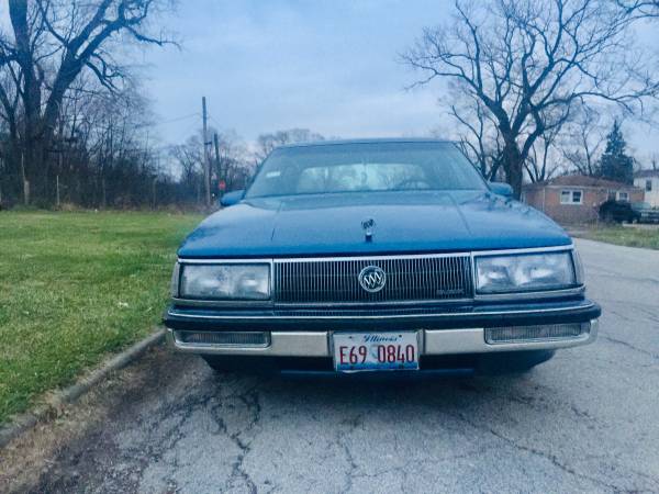 1989 Buick Electra Park Avenue - cars & trucks - by owner - vehicle... for sale in posen, IL – photo 2