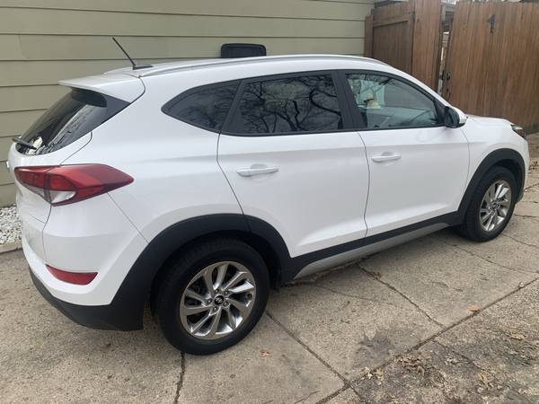 2017 Hyundai Tucson FWD - cars & trucks - by owner - vehicle... for sale in West Des Moines, IA – photo 5