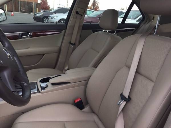 2009 Mercedes-Benz C300 with - cars & trucks - by dealer - vehicle... for sale in Kennewick, WA – photo 9