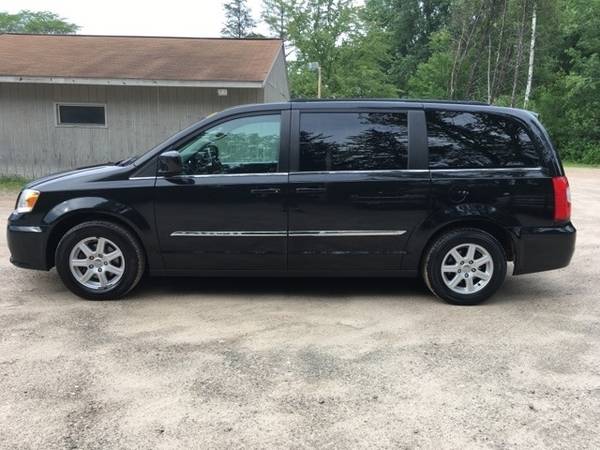2012 Chrysler Town Country Touring for sale in Oconto, MI – photo 2