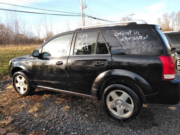 07 saturn vue awd/remote start. Owned 9 years - cars & trucks - by... for sale in Montgomery, NY – photo 2
