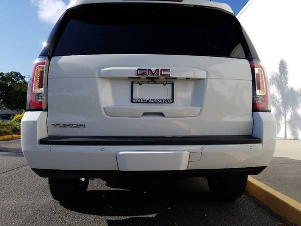 2017 GMC Yukon SLT~ GREAT COLOS~ CLEAN CARFAX~ RIDES GREAT~ 3RD ROW... for sale in Sarasota, FL – photo 7