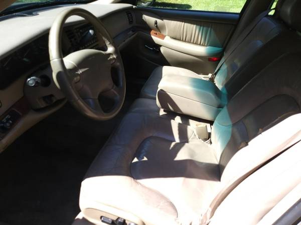 2001 Buick Park Ave, 144K mi, FL car, daily driver, leather for sale in DUNEDIN, FL – photo 12