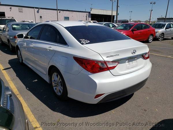 2014 Hyundai Sonata 4dr Sedan 2 4L Automatic GLS - cars & for sale in Woodbridge, District Of Columbia – photo 4