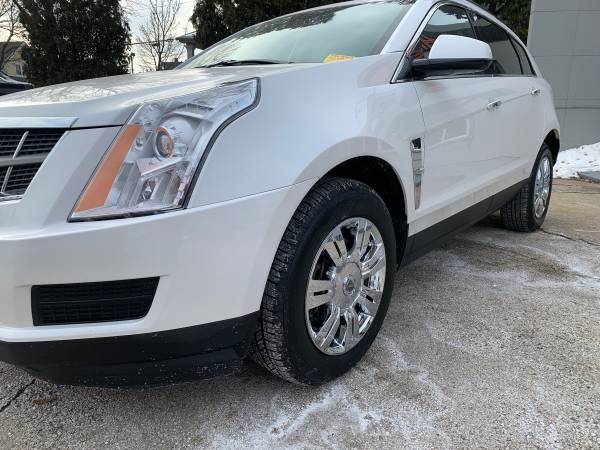 2012 cadillac srx only 83679 low miles - - by dealer for sale in milwaukee, WI – photo 2