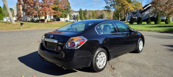 ///2012 Nissan Altima 2.5 "S" 174k// - cars & trucks - by dealer -... for sale in East Hartford, CT – photo 4