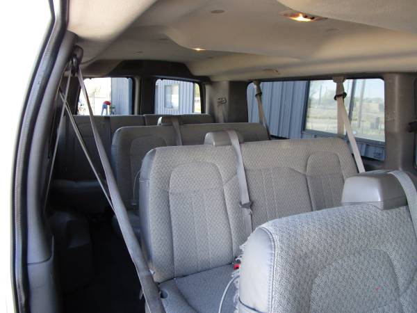 2012 Chevrolet Express 15 Passenger RWD 3500 1LT for sale in Fallon, NV – photo 15