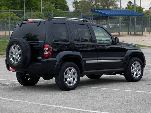 2005 Jeep Liberty Limited 4WD - - by dealer - vehicle for sale in Council Bluffs, NE – photo 8