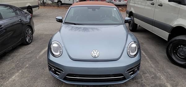 2019 Volkswagen Beetle Convertible 2.0T Final Edition SEL... for sale in Knoxville, TN – photo 2