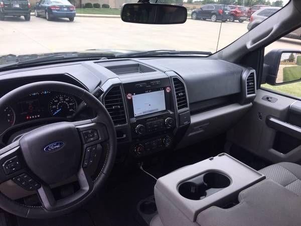 2019 Ford F150 Supercrew 2WD, Black for sale in Otterbein, IL – photo 9