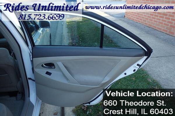 2008 Toyota Camry Hybrid - cars & trucks - by dealer - vehicle... for sale in Crest Hill, IL – photo 22