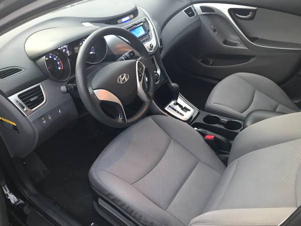 @@@ BEST BUY 2012 HYUNDAI ELANTRA GLS WITH 64K MILES - cars & trucks... for sale in Baldwin, NY – photo 7