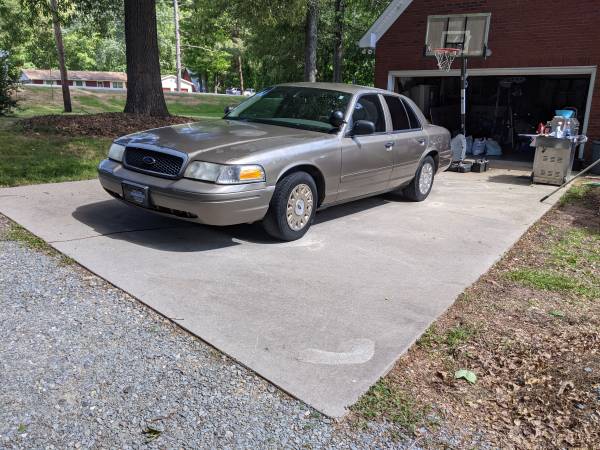 2003 Crown Vic for sale in Alexis, NC – photo 2