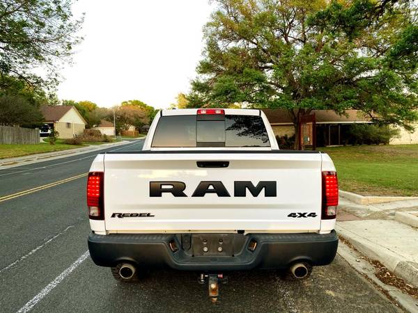 2016 RAM 1500 4WD CREW CAB 140 5 REBEL/ONE OWNER/ASKFORANDY - cars for sale in San Antonio, TX – photo 5