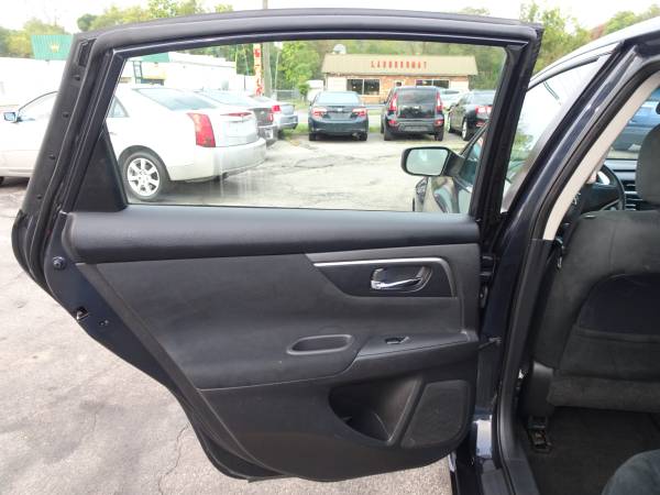 2015 Nissan Altima S, Wow! Nice Car & Low Price + 3 Months Warranty for sale in Roanoke, VA – photo 11