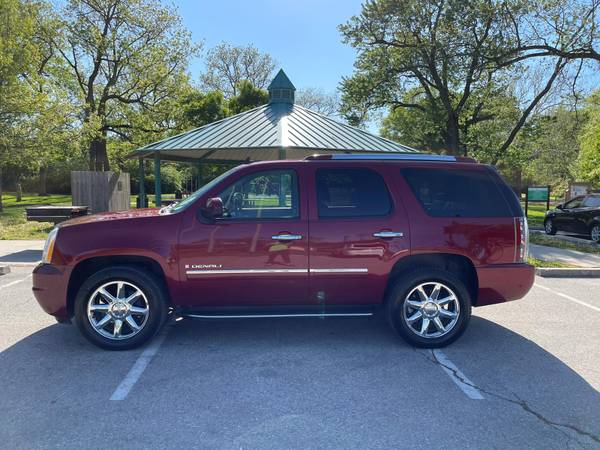 2009 GMC YUKON DENALI - - by dealer - vehicle for sale in Merriam, MO – photo 2