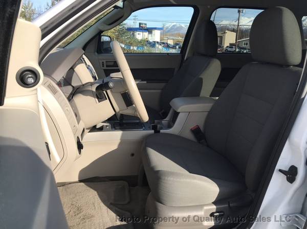 2009 Ford Escape Hybrid*Cloth Interior*Air Conditioning* for sale in Anchorage, AK – photo 11
