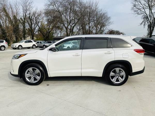 2017 Toyota Highlander Limited - cars & trucks - by dealer - vehicle... for sale in Murfreesboro, TN – photo 2