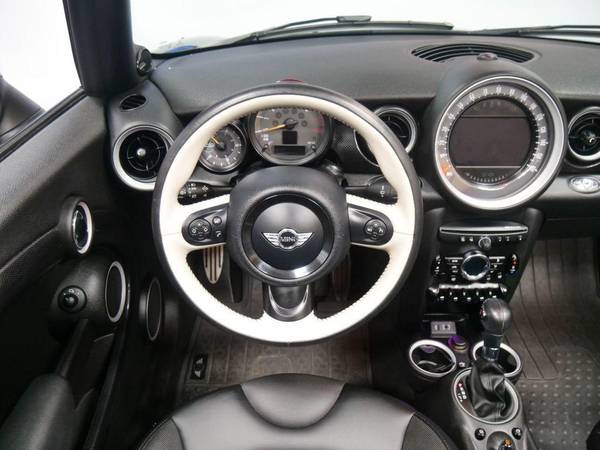 2015 MINI Cooper S Convertible ONE OWNER, STEPTRONIC, CONVERTIBLE for sale in Massapequa, NY – photo 19