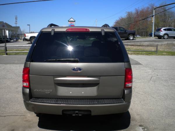 Ford Explorer XLT 4WD 3rd Row 95K miles tow Pkg 1 Year Warranty for sale in Hampstead, MA – photo 6
