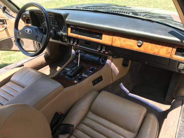 1989 Jaguar XJS - Best Offer - cars & trucks - by owner - vehicle... for sale in Braintree, MA – photo 4