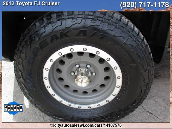 2012 TOYOTA FJ CRUISER BASE 4X4 4DR SUV 6M Family owned since 1971 for sale in MENASHA, WI – photo 9