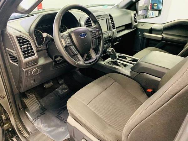 2015 Ford F-150 4WD SuperCrew 145 XLT *GUARANTEED CREDIT APPROVAL*... for sale in Streamwood, IL – photo 14