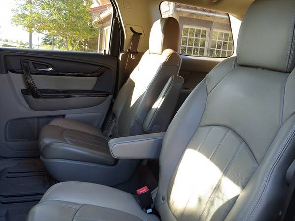 2015 GMC ACADIA DENALI 3RD ROW LEATHER! NAV! 1 OWNER! MUST SEE! for sale in Norman, TX – photo 8