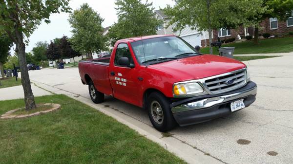 2002 Ford F150 pickup RUNS GREAT working truck MANY new parts for sale in Elgin, IL – photo 2