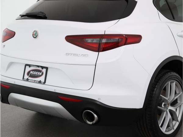 2018 Alfa Romeo Stelvio Ti - - by dealer - vehicle for sale in Tyngsboro, MA – photo 16