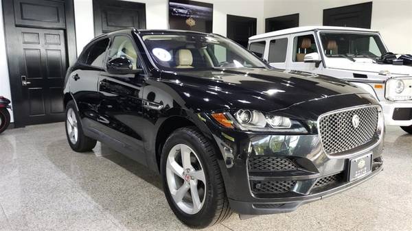 2017 Jaguar F-PACE 35t Premium AWD - Payments starting at $39/week -... for sale in Woodbury, NY – photo 3