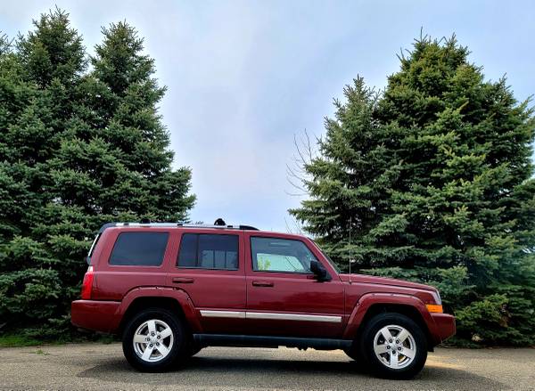2007 JEEP Commander Limited HEMI 4x4 - - by dealer for sale in Holland , MI – photo 4