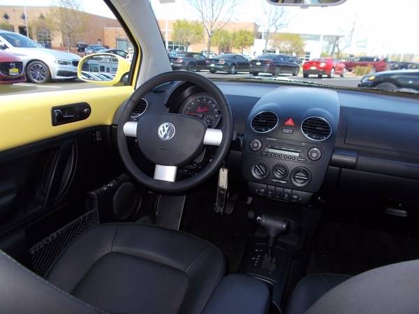 2010 Volkswagen VW Beetle Coupe 2dr Auto - - by dealer for sale in St Louis Park, MN – photo 16