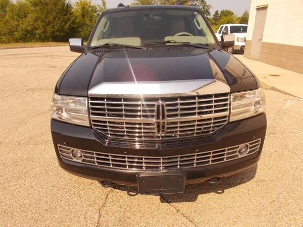 2012 LINCOLN NAVAGATOR SHARP LQQK GREAT BUY - cars & trucks - by... for sale in New Lebanon, OH – photo 14