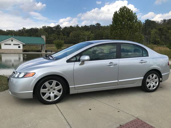 2007 Honda Civic LX - Auto, Loaded, Spotless, 85k Miles, Silver for sale in West Chester, OH – photo 3