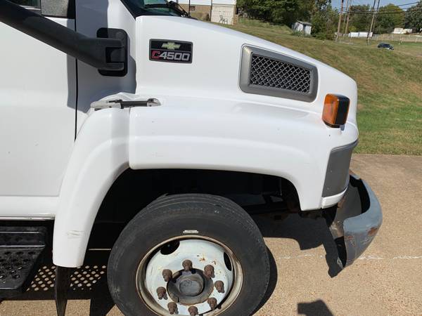 2007 Chevrolet C4500 Dump Truck - ONLY 77k Miles - Clean Title for sale in Kimmswick, MO – photo 8
