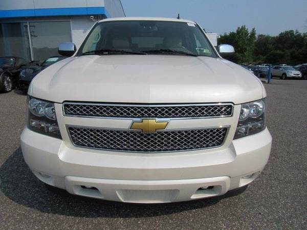 2013 Chevrolet Tahoe SUV LTZ - White for sale in Terryville, CT – photo 2