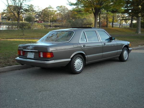 1986 Mercedes Benz 560 SEL - cars & trucks - by owner - vehicle... for sale in NEW YORK, NY – photo 2