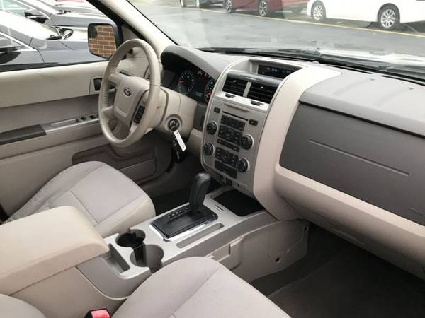 2012 FORD ESCAPE XLT $500-$1000 MINIMUM DOWN PAYMENT!! APPLY NOW!! -... for sale in Hobart, IL – photo 11