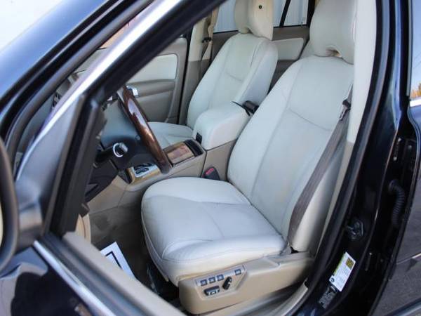 2-Owner* 2008 Volvo XC90 w/Sunroof/3rd Row Leather - cars & trucks -... for sale in Louisville, KY – photo 2