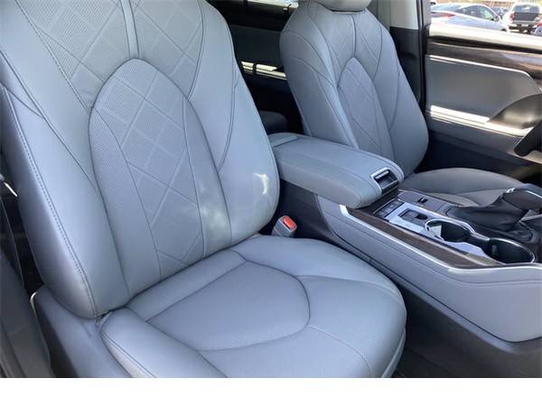 New 2021 Toyota Highlander Platinum/4, 543 below Retail! - cars & for sale in Scottsdale, AZ – photo 5