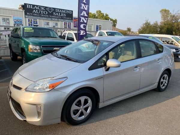 2015 Toyota Prius Three 4dr Hatchback - Comes with Warranty! - cars... for sale in Rancho Cordova, NV – photo 4