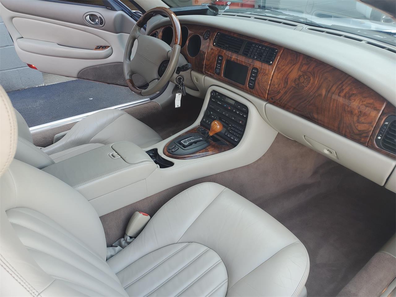 2002 Jaguar XK8 for sale in Canton, OH – photo 15