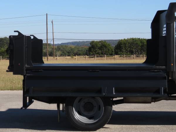 Ford F550 Dump Truck, 7.3L Diesel, 4x4, Folding Bed Sides, SEE... for sale in San Marcos, TX – photo 17