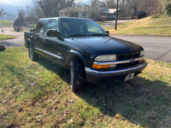 2002 Chevy S10 4 door - cars & trucks - by owner - vehicle... for sale in Rogersville, TN – photo 6