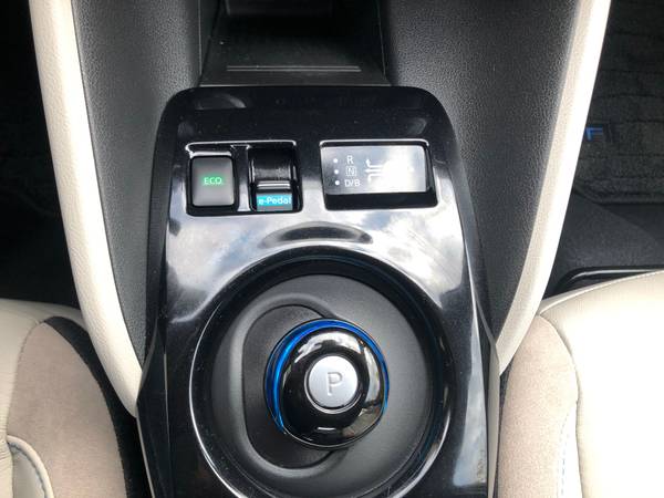 2019 Nissan Leaf SL one owner fully loaded 3K miles for sale in Minnetonka, MN – photo 15