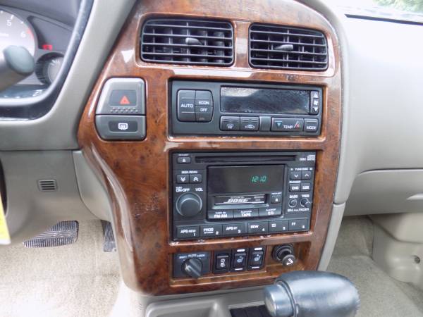 1998 Infiniti QX4 All Wheel Drive BLOWOUT SALE! for sale in Kenmore, WA – photo 10