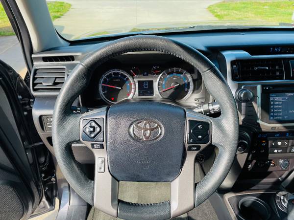 2017 Toyota 4Runner Limited 4WD (Natl) - - by dealer for sale in King, NC – photo 17